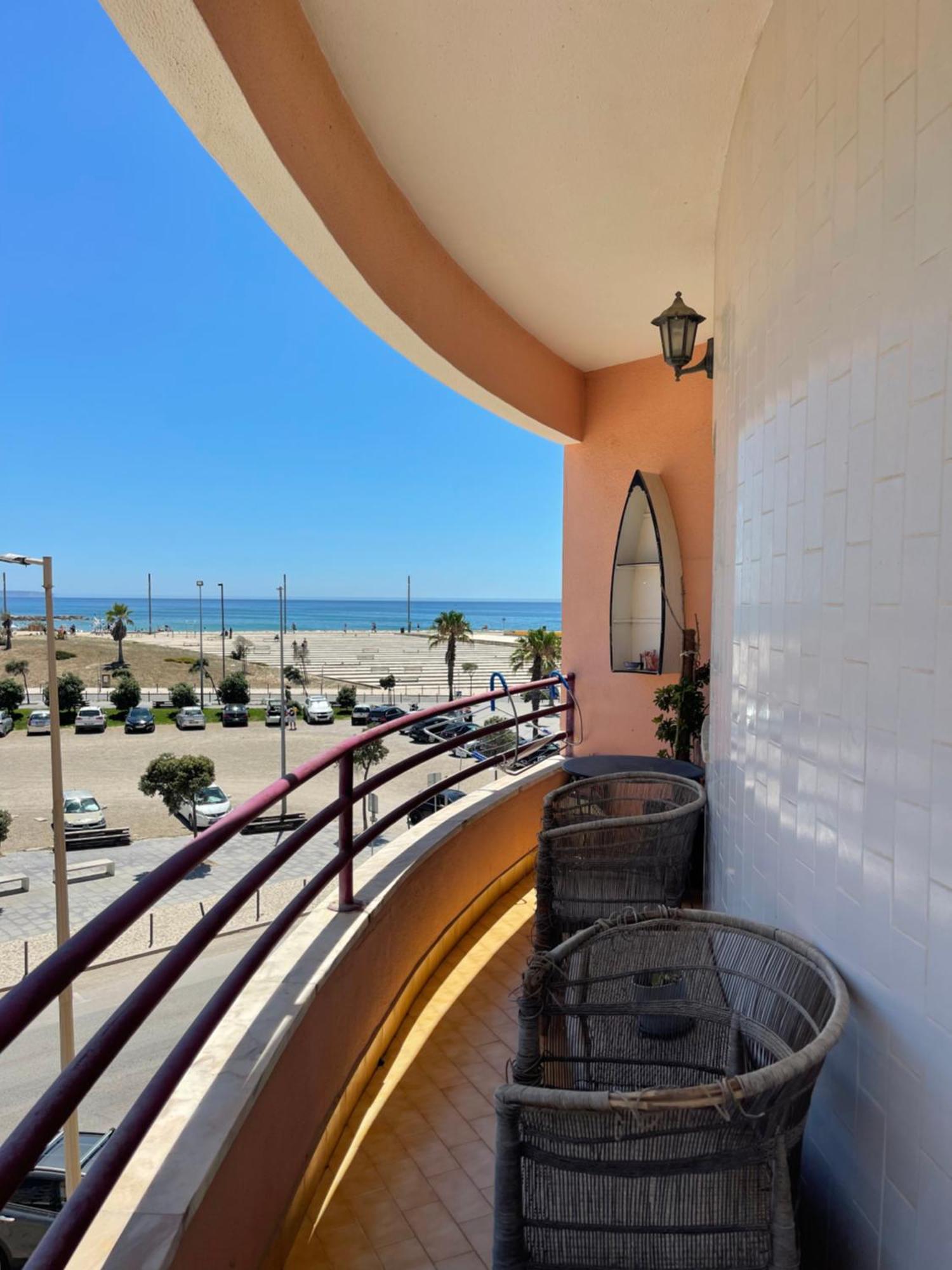 Apartamento Vista Praia E Mar- Costa Da Caparica Costa da Caparica Exterior foto